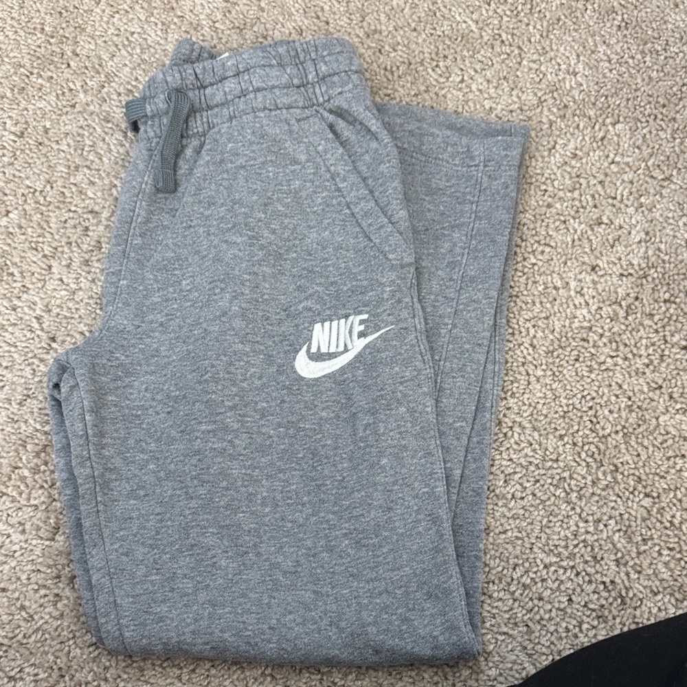 Nike Kids Heather Gray Joggers